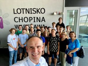 Zajęcia na lotnisku Chopina dla uczniów klasy technik organizacji turystyki